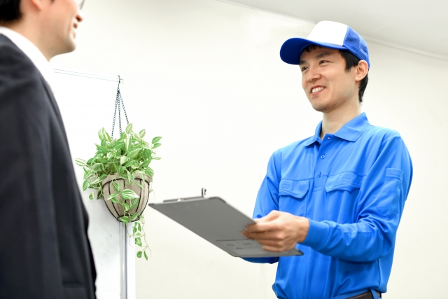草刈り機処分の依頼先は不用品回収受付センターで比較！ 