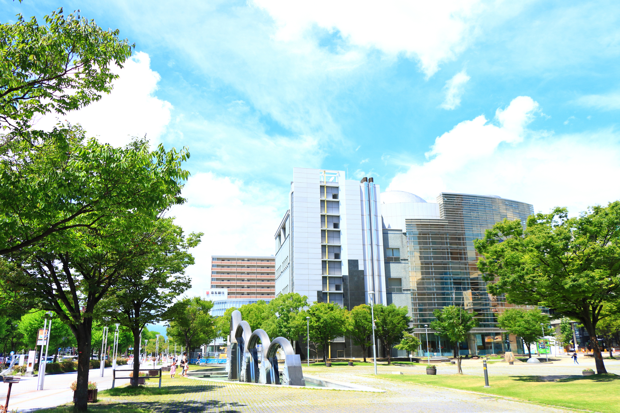 四日市市の粗大ゴミの出し方！自治体での回収・持ち込み手順や料金も解説